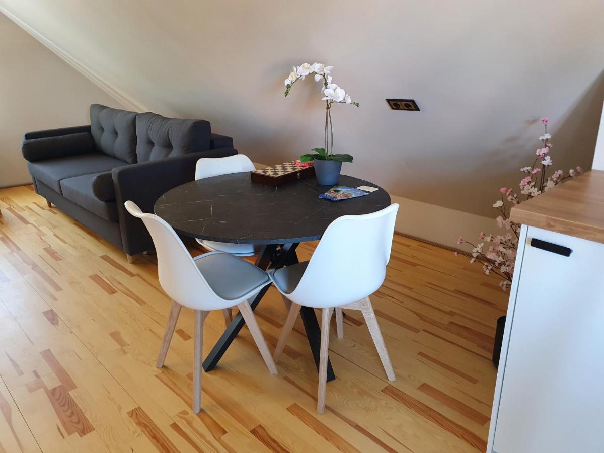 Kk Apartment เวนต์สปิลส์ ภายนอก รูปภาพ