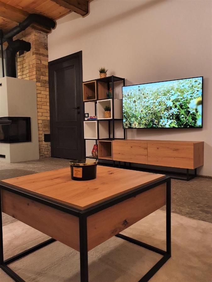 Kk Apartment เวนต์สปิลส์ ภายนอก รูปภาพ